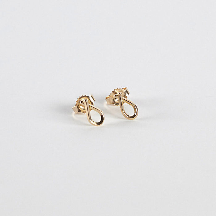 handmade 14K gold loop earrings